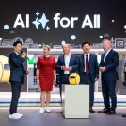 Der Bundeskanzler begann seinen IFA-Rundgang bei Samsung (v.l.n.r.): Man-Young Kim (Präsident Samsung Electronics GmbH), Franziska Giffey, Olaf Scholz, JH Han (stellvertretender Vorsitzender, CEO & Leiter der Device eXperience Division, Samsung Electronics), Kai Wegner, Seok-Woo Yong (President Visual Display Samsung Electronics). Fotos: G. Wagner, IFA Management, Samsung