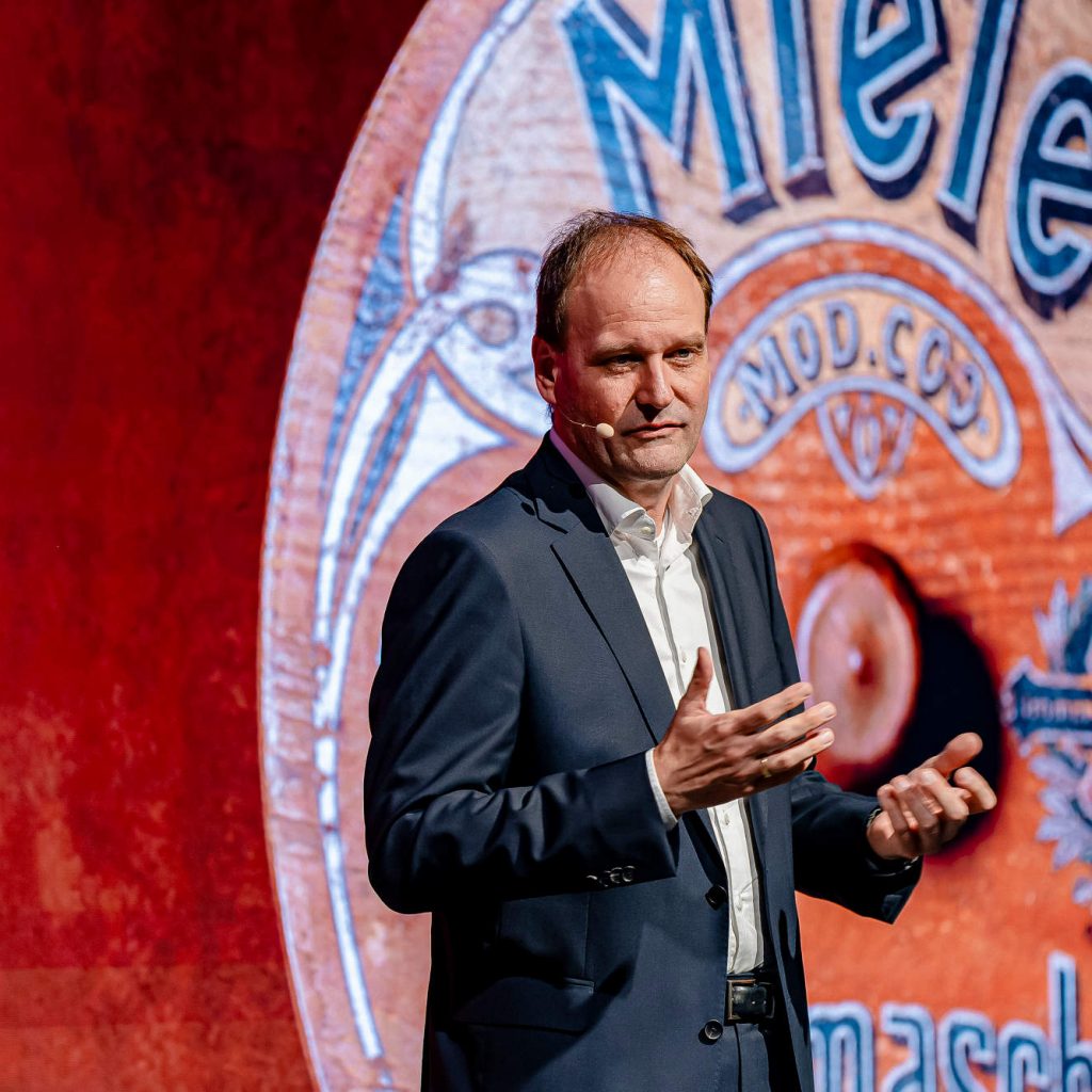 Schaute in die spannende Historie zurück: Dr. Markus Miele.