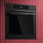 AEG Dampfbackofen ProAssist Serie 9000 mit Sous Vide Funktion.