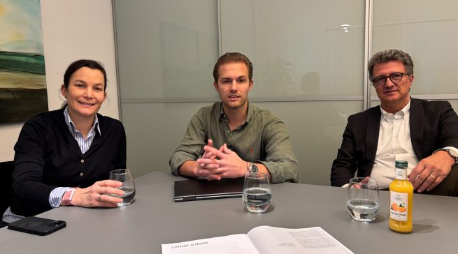 Unser Foto zeigt v.l.n.r.: Dr. Joyce Gesing, Lorin Schüller und Michael Schüller.