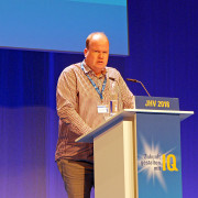 Lars Kronemeyer, Inhaber von Kronemeyer – Digitale Welten in 49828 Neuenhaus beantragte die Entlastung von Aufsichtsrat und Geschäftsführung und leitete danach auch die Wahl zum Aufsichtsrat.
